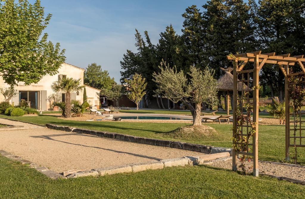 Mas Des Limites Bed & Breakfast Rognonas Dış mekan fotoğraf