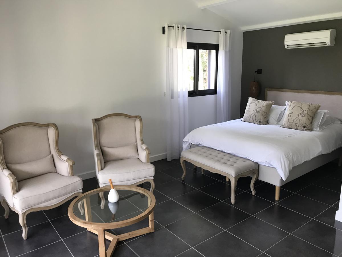 Mas Des Limites Bed & Breakfast Rognonas Dış mekan fotoğraf