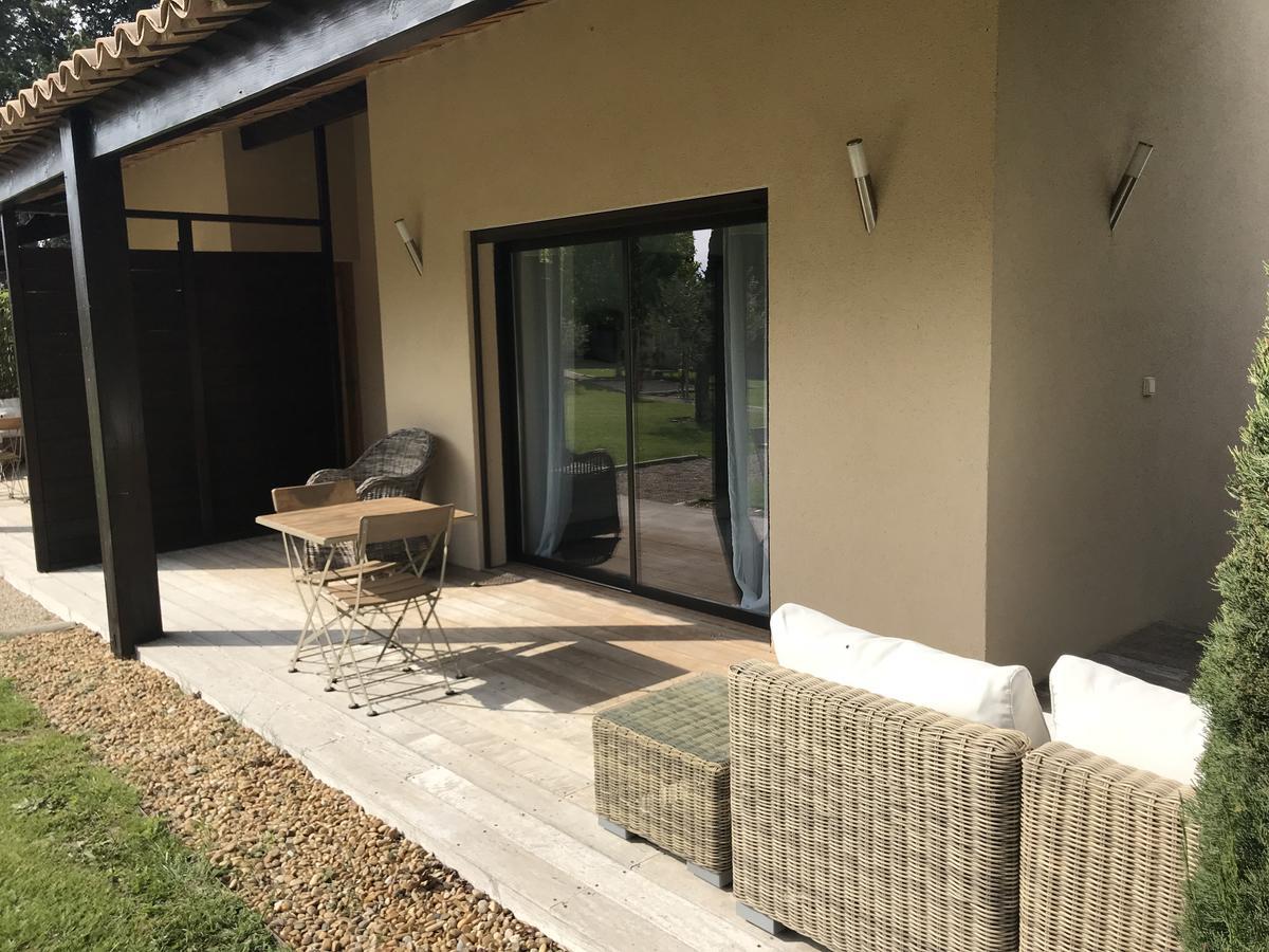 Mas Des Limites Bed & Breakfast Rognonas Dış mekan fotoğraf