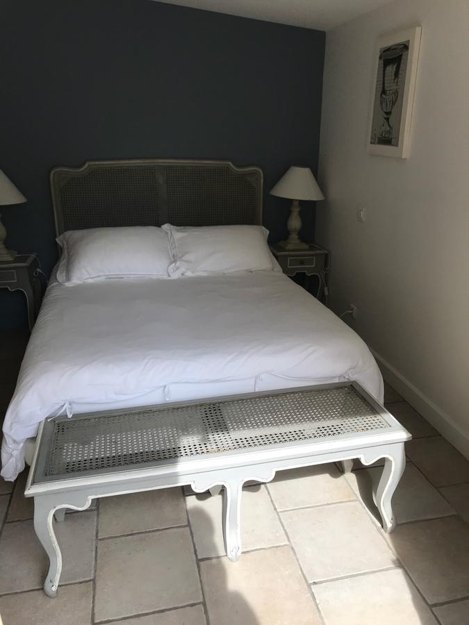 Mas Des Limites Bed & Breakfast Rognonas Dış mekan fotoğraf