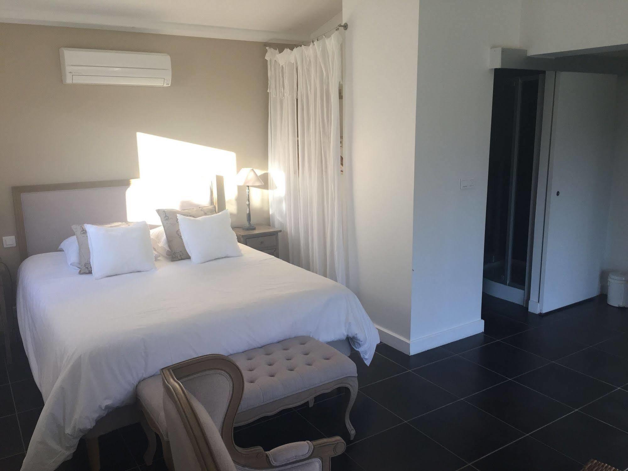 Mas Des Limites Bed & Breakfast Rognonas Dış mekan fotoğraf