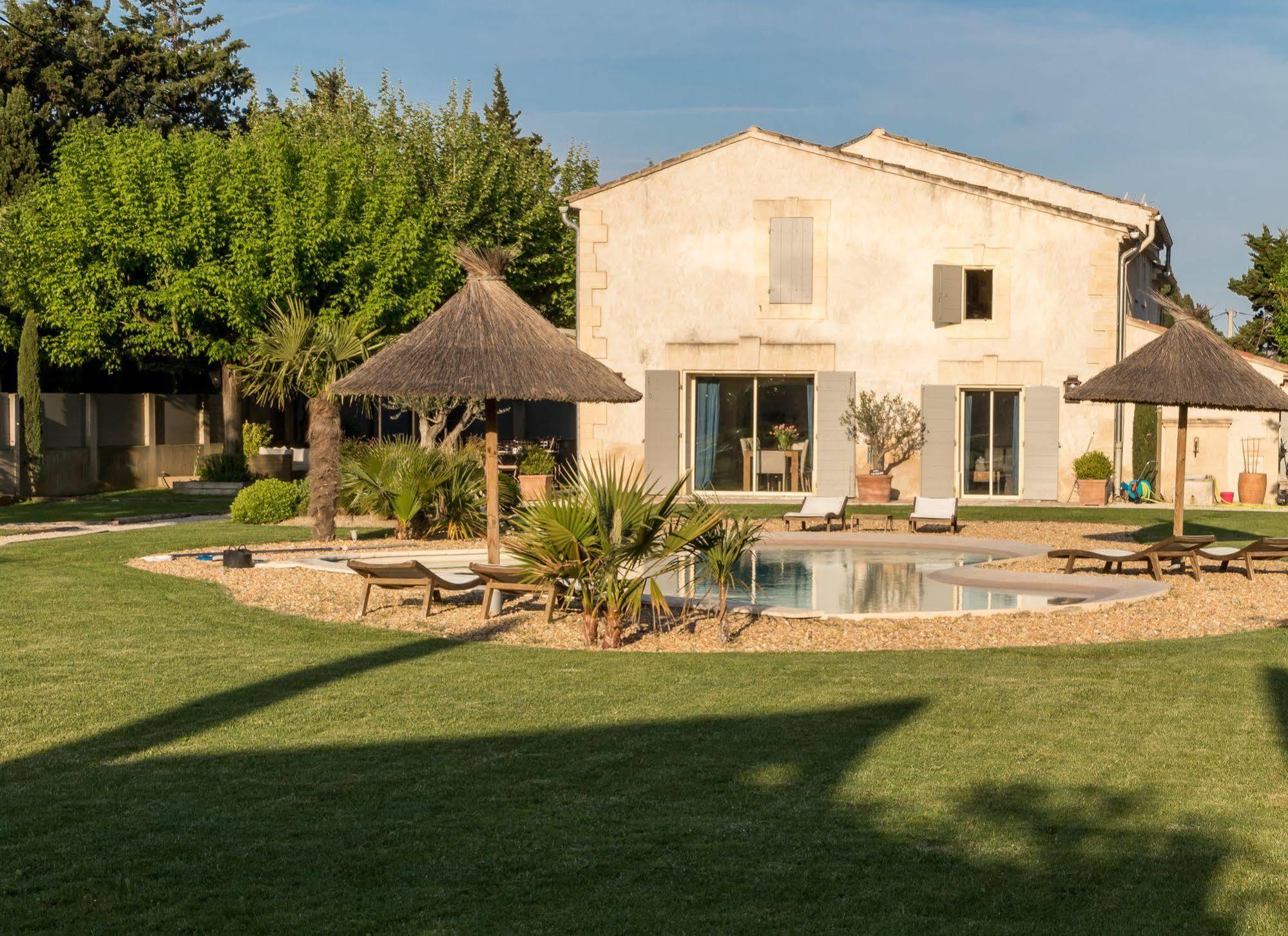 Mas Des Limites Bed & Breakfast Rognonas Dış mekan fotoğraf